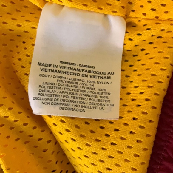 Nike Men’s Size Small Cleveland Cavaliers Zip Up Jacket, Great Condition! - Picture 7 of 11